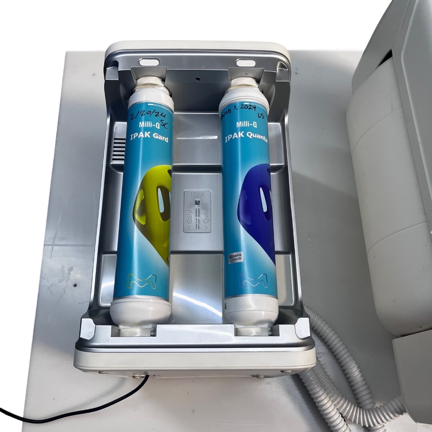 Millipore Milli-Q IQ 7005 Water Purification System / 50L Tank & Q-Pod Dispenser